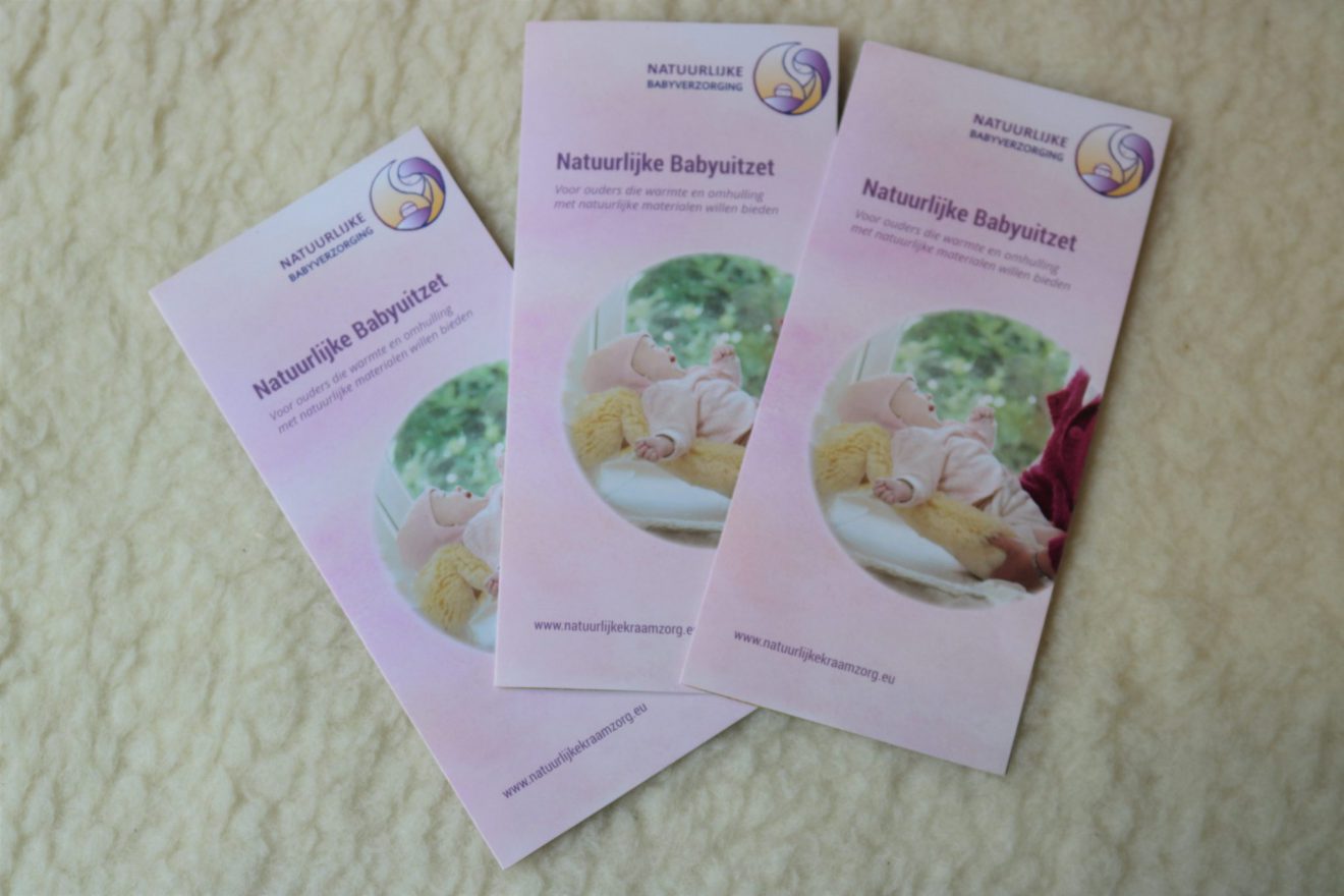 Folder babyuitzet waaiertje van drie (2)