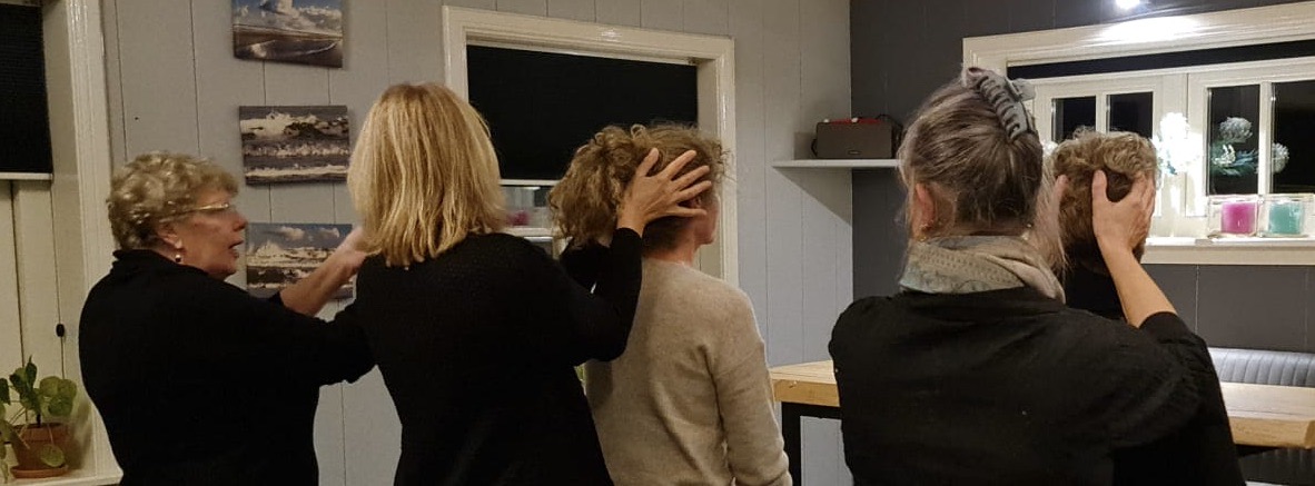 natuurlijke_kraamzorg_nek_schouder_afstreek_training
